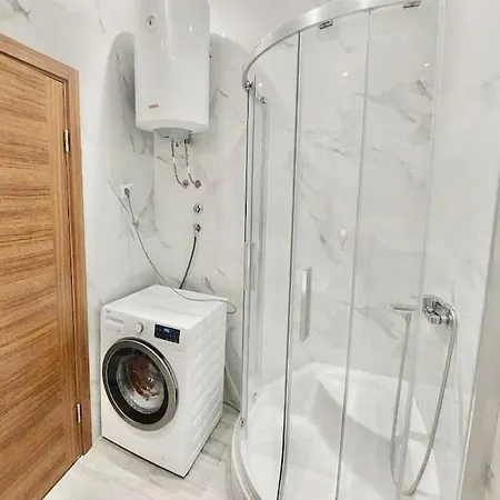 Lägenhet Lux Milenium Apartmans